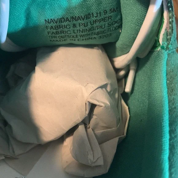 Madden Girl Navida Sneakers 9.5 - Picture 6 of 6